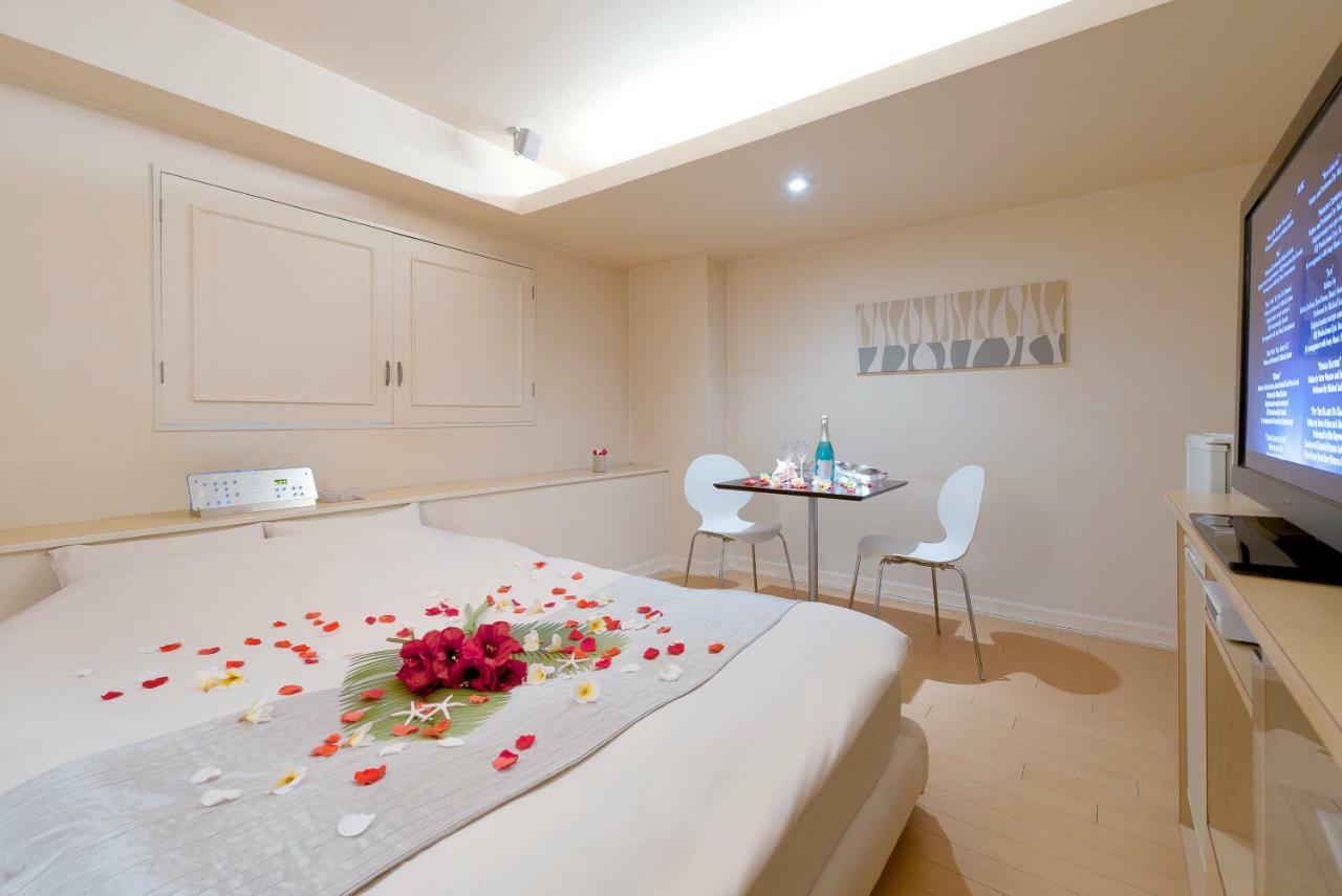 Hotel Monica Hayama (Adults Only) Extérieur photo